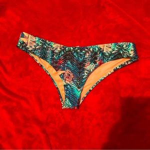 Raisins Blue and Pink Palms bikini bottoms size small!!